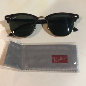 Ray Ban Unisex Clubmaster Classic